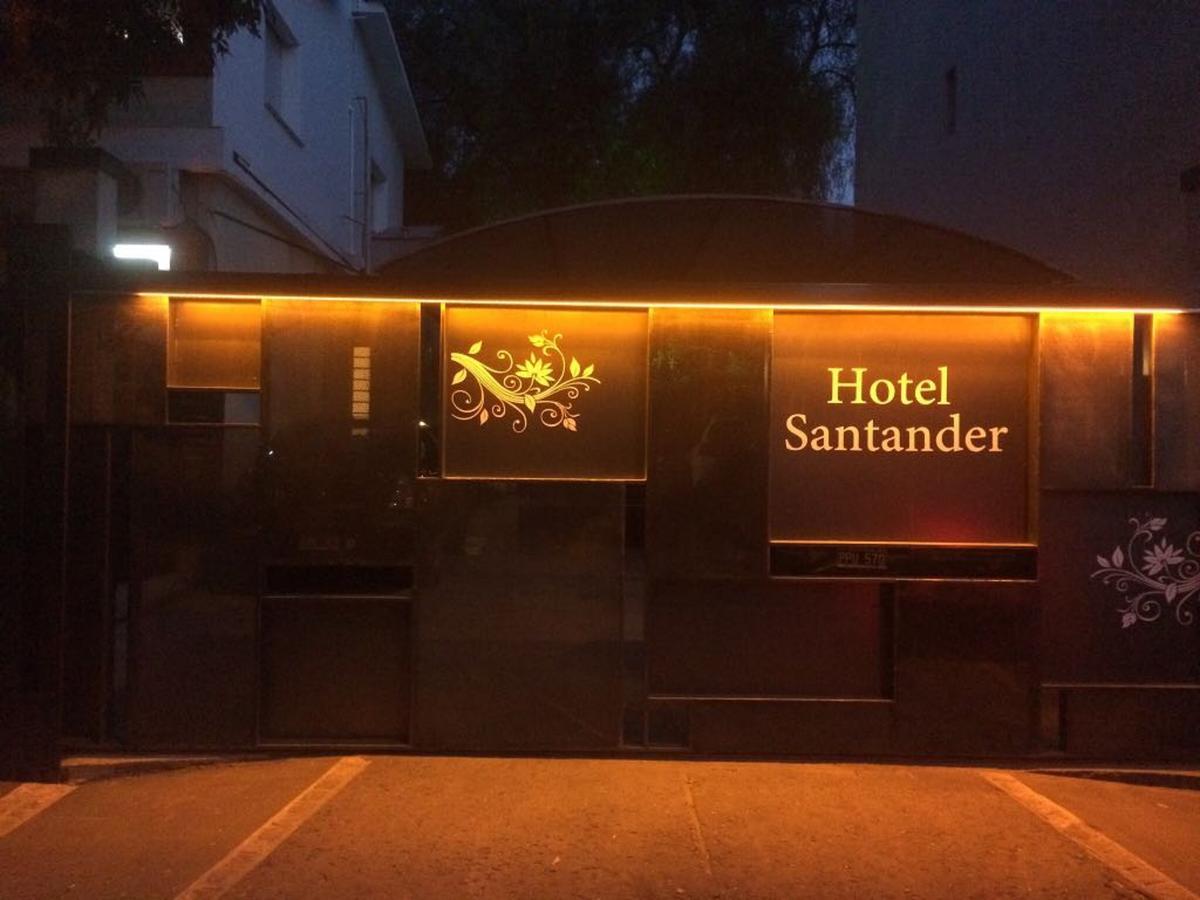 Hotel Santander Villa Carlos Paz Exterior foto